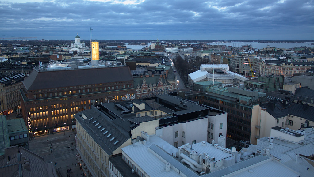 Hydration in Helsinki's climate: how much and what to drink